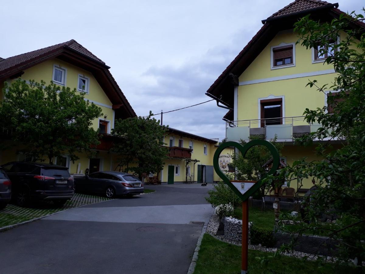 Obsthof Glueck Bed & Breakfast Gamlitz Luaran gambar
